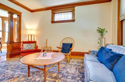 Summit - University House | Walk to Selby Ave! Historic Cathedral Hill Unit