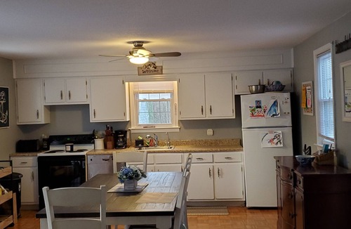 Northwest Harwich House | WALK TO THE BEACH! 4 Bedroom W Harwich Home. Ready for Families. Dogs welcome!