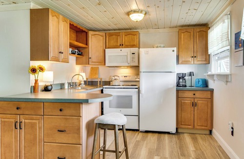 Wells Condo | Walk to Wells Beach! Family-Friendly Gem w/Patio
