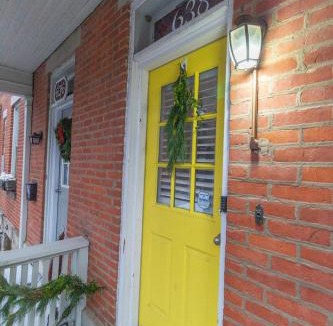 German Village House | Walkable and Cozy German Village HausPets OK
