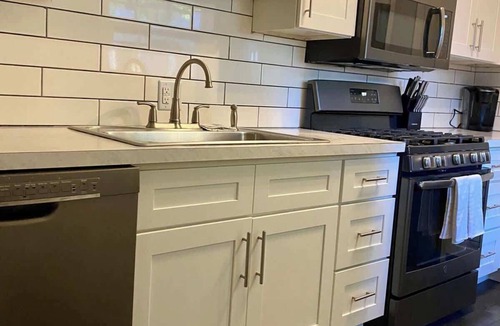Bellaire House | Walkable Bellaire Home, Fenced Yard for Pets