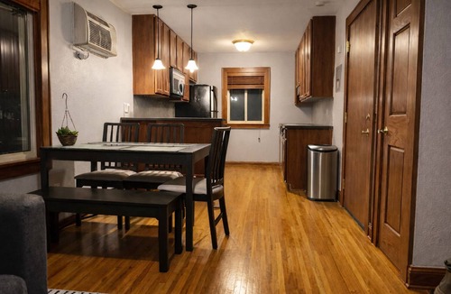 Ecco Condo | Walkable Uptown Condo, 2 bedroom with bidet