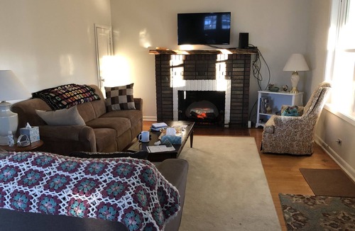 Hibbing House | walking distance to the historic high school, downtown and Bob Dylan's home.
