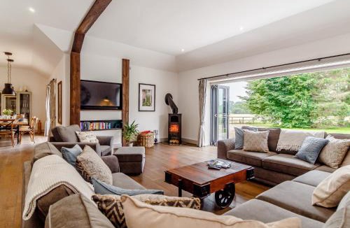 Thetford House | Walnut Tree Barn
