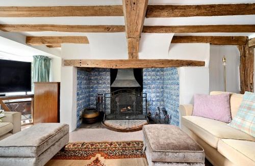 Rustington House | Walnut Tree House