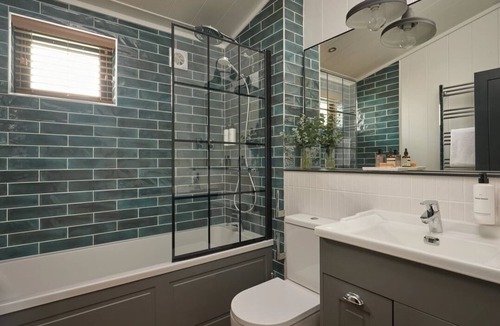 Penrith Cabin | Wansfell, Whitbarrow