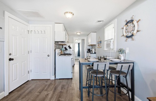 Salisbury Beach Apartment | Watch the Sunrise with coffee