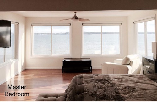 Warwick House | WATER FRONT HOUSE IN WARWICK RI
