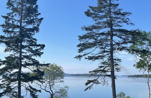 Trenton Cottage | Waterfront, 10 miles to Bar Harbor, AC in master bdrms, private, quiet setting