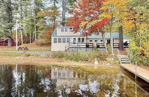 Sebago House | Waterfront 4 Bedroom 2 Bath on Barker Pond in Sebago