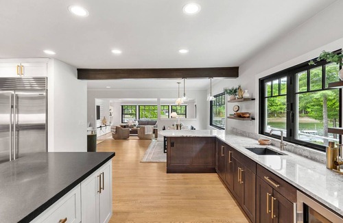 Portsmouth House | Waterfront | 5BR | Portsmouth | Luxury Home | A/C