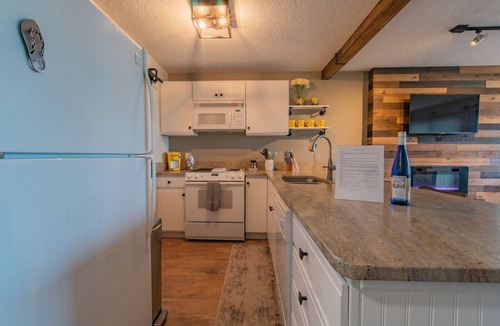 Spring Lake Condo | Waterfront condo on Grand River