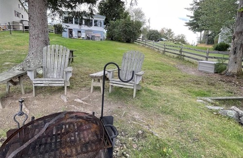 Raymond Cabin | WATERFRONT COTTAGE ON SEBAGO LAKE