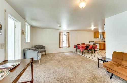 Irons House | Waterfront Escape on Bass Lake: Paddle, Fish, Swim