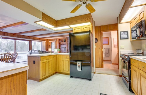 Gladwin Cabin | Waterfront Gladwin Vacation Rental w/Lake View!