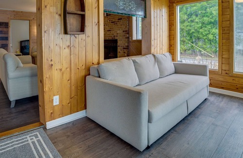 Grayling House | Waterfront Houghton Lake Vacation Rental w/ Dock!