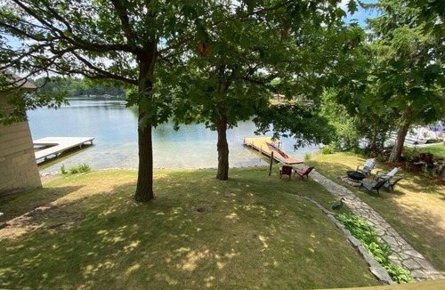 Waupaca House | Waterfront house on Miner Lake- Waupaca Chain
