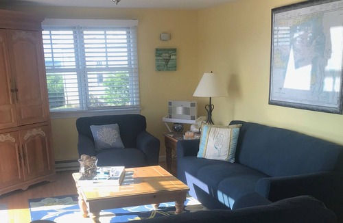 Falmouth Heights House | Waterfront In Falmouth Heights, Vineyard View, Walk To Beach… early July open!!!