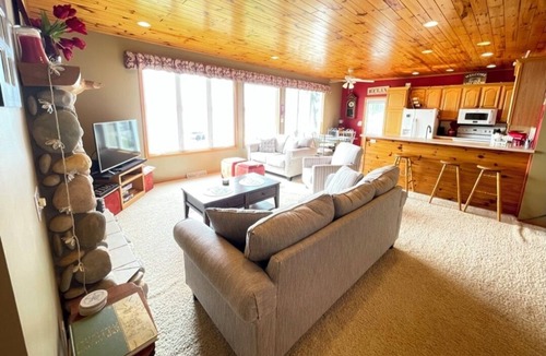 Cadillac Cottage | Waterfront Lake Mitchell Cottage w/Sunset Views
