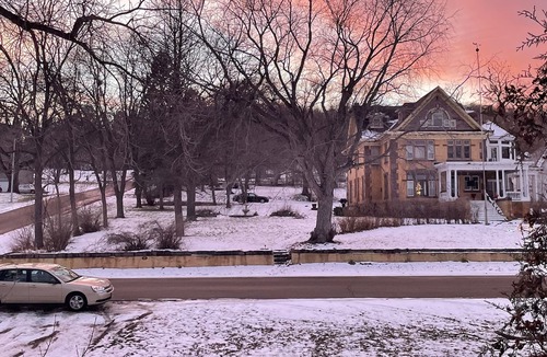 Big Stone City House | Waterfront Manor House with private access to Big Stone Lake to