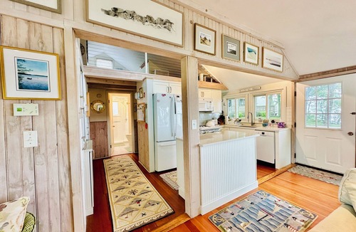 Brewster Cottage | Waterfront on Long Pond and Black Pond!
