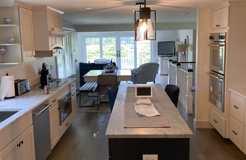 Falmouth Heights House | Waterfront Perfect For Family Or Active Couple(S) Enjoy The Sun And The Surf