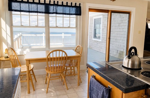 Long Island House | Waterfront Retreat with Panoramic Water Views- 4 Bedroom/2.5Baths