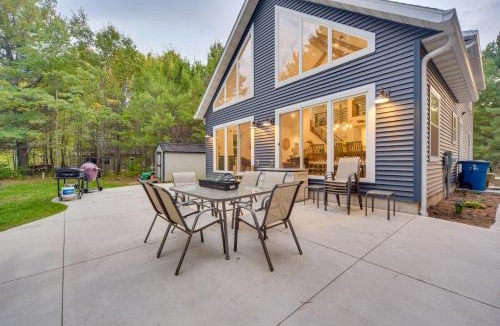 Webster House | Waterfront Webster Cabin w/Dock on Warner Lake!