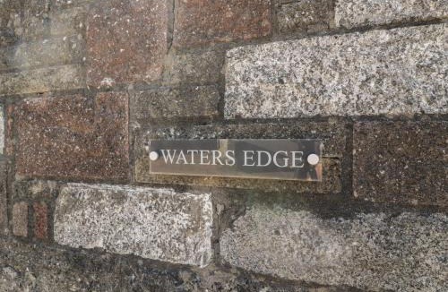 Stranraer House | Waters Edge