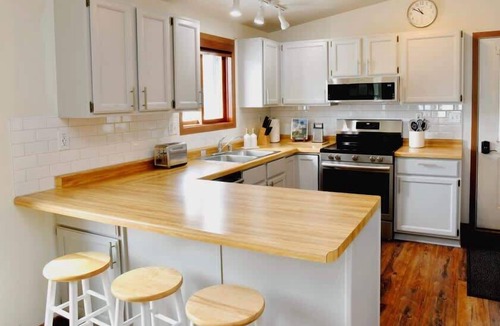 Ellison Bay Cottage | Waters End Cottage: Lake Michigan Waterfront
