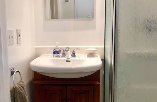 Northeast Harbor House | Waterview Cottage on MDI with direct access to Acadia National Park