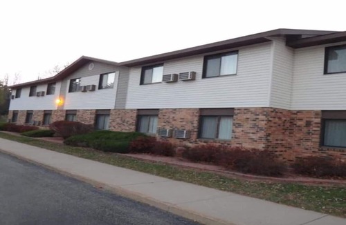 Wautoma Apartment | Wautoma WI|2 Queen Beds|Nsmk