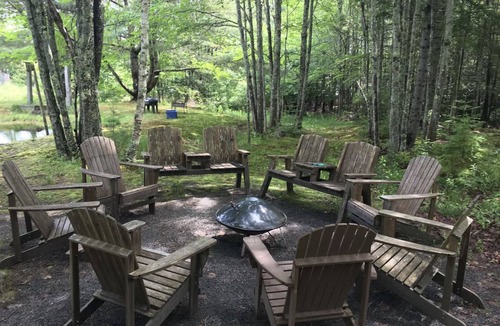 Southwest Harbor Cabin | Weekly Discount Available! 4Bedroom Cabin in the heart of Acadia, walk into town