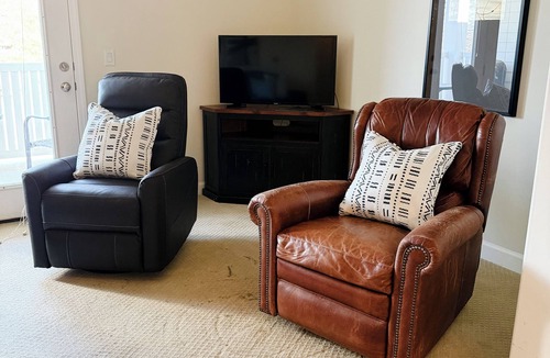 Overland Park Apartment | Welcome all coming to Kansas City for the World Cup!
