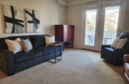 Overland Park Apartment | Welcome all coming to Kansas City for the World Cup!