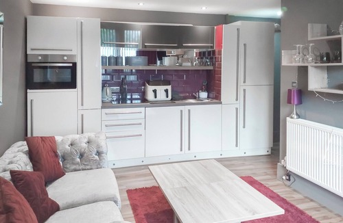 Newcastle-upon-Tyne Cottage | Welcome to Your Perfect Getaway in Newcastle.