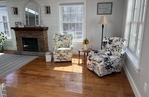 Kennebunk House | Welcome to Kennebunk! Pristine location, walk to town, kid and dog friendly!