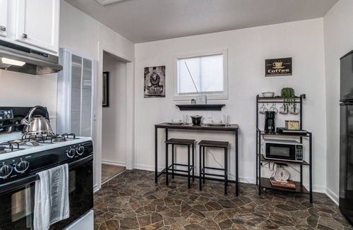 Borger Apartment | Welcome to Sterling Suite! Cozy 1-bedroom home just 5 min from anything in town!