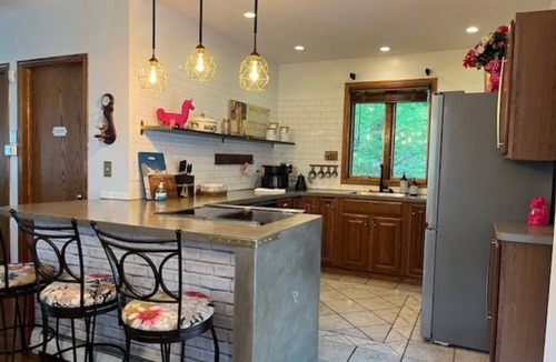 Ellicottville House | Welcome to the EVL Pink Chalet!