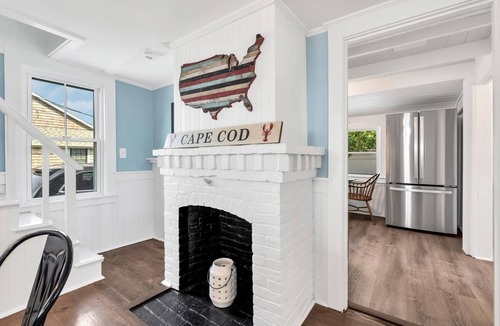 Harwich Port House | Welcome To Tidal Fix! Classic Sea Side Cottage With Modern Comforts RPAM094