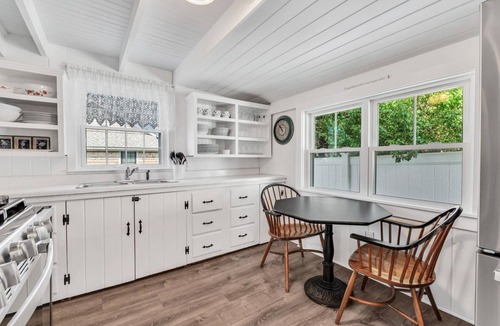 Harwich Port House | Welcome To Tidal Fix! Classic Sea Side Cottage With Modern Comforts RPAM094