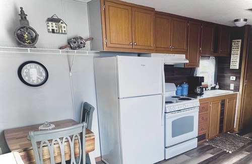 Fairfield House | Welcoming to the Halfway Haven at Oleo Acres in Fairfield, ND.