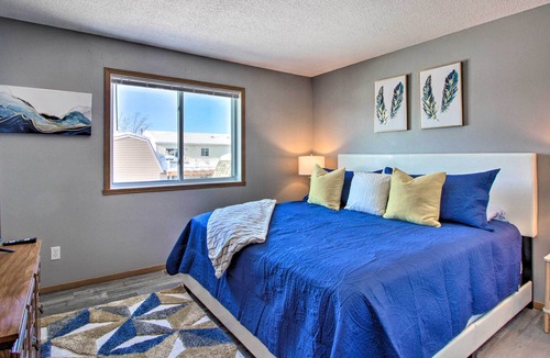 West Fargo House | Welcoming West Fargo Retreat w/ Backyard!