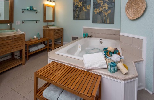 Bellevue Bed & Breakfast | Weller Haus Bed, Breakfast & Event Center