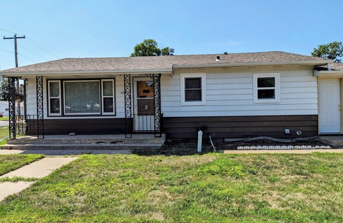 Sioux Falls House | West 39th Retreat - Easy, Central Sioux Falls Stay