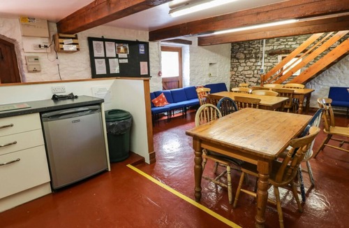 Fremington House | West Barn Bunkhouse Retreat