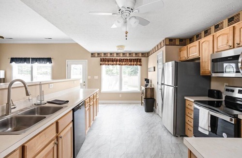 Westfield House | Westfield 4BR: Fun Games, Outdoors, Near Sites