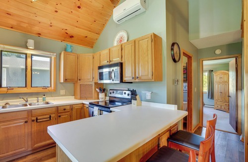 Bone Lake Cottage | 'wet Feet Retreat' Year-round Cabin in Frederic