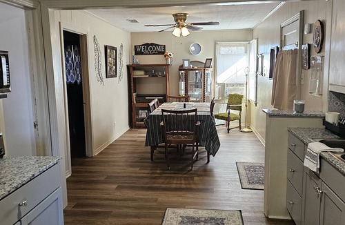 Amarillo House | Wheeler Country Vibe Home- Fairgrounds 1.6 miles - Downtown 3.3 miles