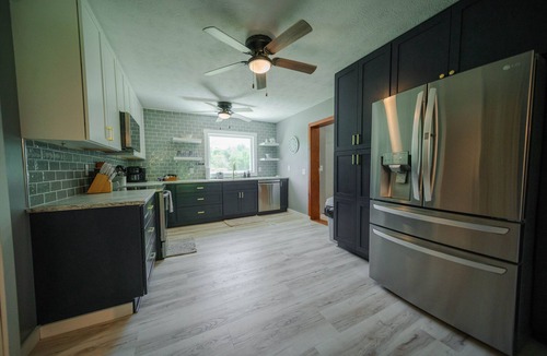 Logan Cabin | Whispering Acres | Hocking Hills, Hot Tub, Firepit